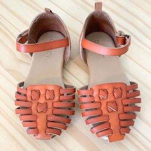 OLD NAVY sandal, toddler 9